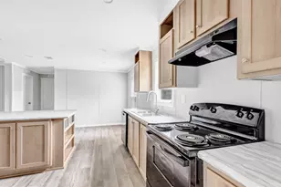 732 Lake Camelot Cir, Ivanhoe, TX 75979 - Photo 7