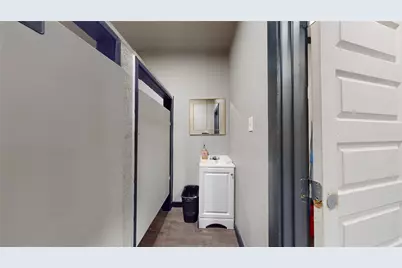 9205 Mesa Drive, Houston, TX 77028 - Photo 23