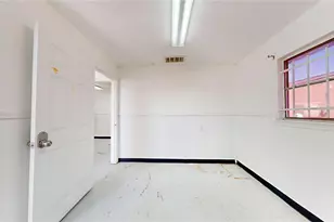 9205 Mesa Dr, Houston, TX 77028 - Photo 33