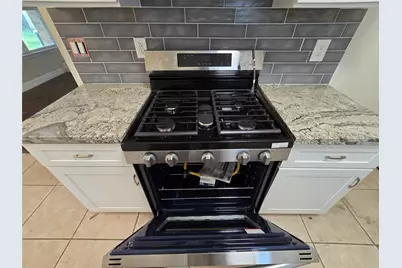 12122 E Marsham Circle, Houston, TX 77066 - Photo 5