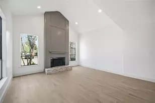 2606 Nantucket Dr, Houston, TX 77057 - Photo 11