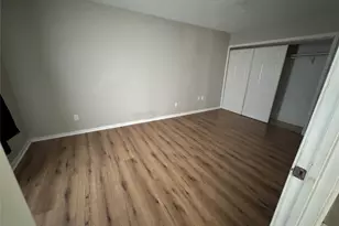 7339 Eisenhower Rd, Houston, TX 77033 - Photo 11