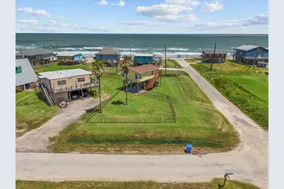 819 Sea Shell Drive, Surfside Beach, TX 77541 - Photo 7