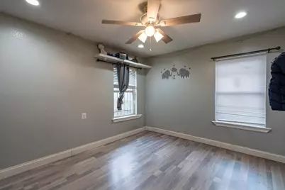 6817 Kassarine Pass, Houston, TX 77033 - Photo 9