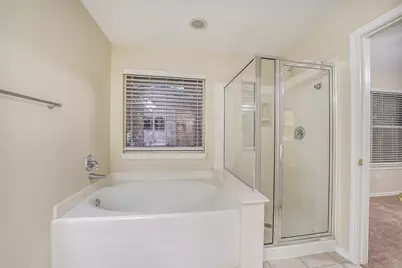 75 Summerhaze Circle, The Woodlands, TX 77382 - Photo 13