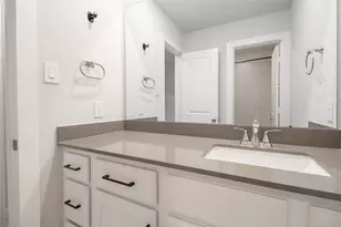16647 Texas Hill Country Rd, Cypress, TX 77433 - Photo 31