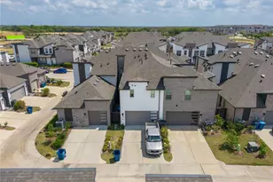 16647 Texas Hill Country Rd, Cypress, TX 77433 - Photo 17