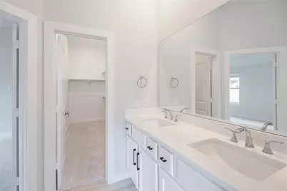 16647 Texas Hill Country Road, Cypress, TX 77433 - Photo 19