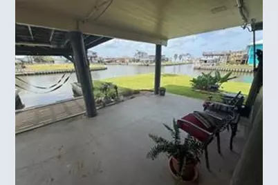 1571 Blue Water Drive, Freeport, TX 77541 - Photo 13