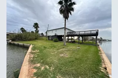 1571 Blue Water Drive, Freeport, TX 77541 - Photo 39