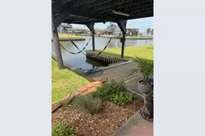 1571 Blue Water Drive, Freeport, TX 77541 - Photo 11