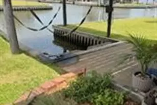 1571 Blue Water Dr, Freeport, TX 77541 - Photo 11