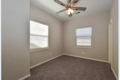1141 W 24th Street #B, Houston, TX 77008 - Photo 19