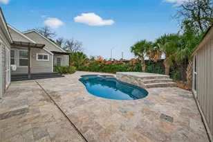 717 W 30th St, Houston, TX 77018 - Photo 47