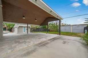 717 W 30th St, Houston, TX 77018 - Photo 49