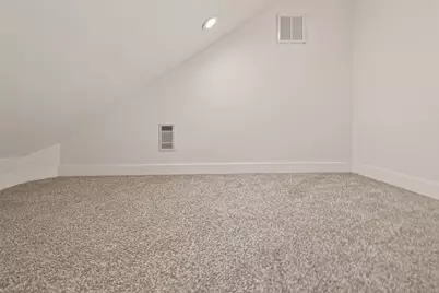 717 W 30th Street, Houston, TX 77018 - Photo 29