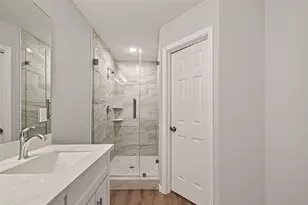7414 S Hall St, Houston, TX 77028 - Photo 33