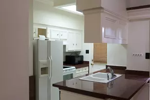 3600 Jeanetta St, Houston, TX 77063 - Photo 11