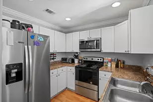 1725 Harvey Mitchell Pkwy S, College Station, TX 77840 - Photo 7