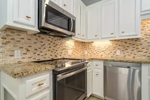 2052 Glencove Dr, Seabrook, TX 77586 - Photo 13