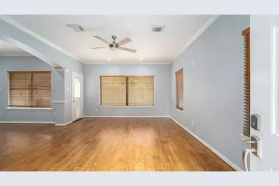 2052 Glencove Drive, Seabrook, TX 77586 - Photo 5