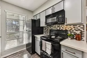 2501 Wickersham Ln, Austin, TX 78741 - Photo 3