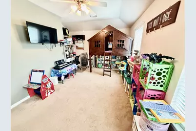 50 N Spinning Wheel Circle, The Woodlands, TX 77382 - Photo 17