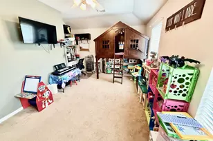 50 N Spinning Wheel Cir, The Woodlands, TX 77382 - Photo 17