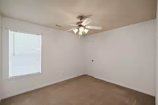 50 N Spinning Wheel Cir, The Woodlands, TX 77382 - Photo 25