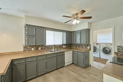 1815 Live Oak Drive, Conroe, TX 77301 - Photo 11