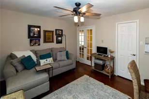 2107 Lakeway Dr, League City, TX 77573 - Photo 11