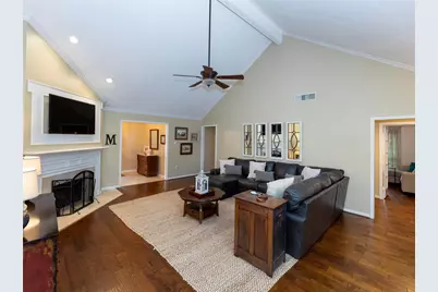 2107 Lakeway Drive, League City, TX 77573 - Photo 13