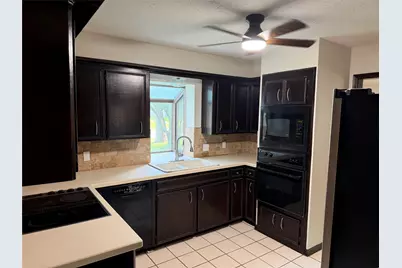 27014 S Pyeatt Lane, Conroe, TX 77385 - Photo 3