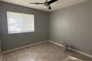 9526 Hammerly Blvd, Houston, TX 77080 - Photo 13