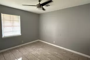 9526 Hammerly Blvd, Houston, TX 77080 - Photo 5