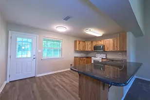 3067 County Rd 580, West Columbia, TX 77486 - Photo 5
