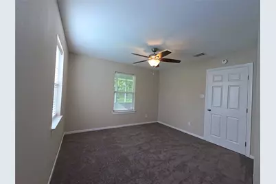 3067 County Road 580, West Columbia, TX 77486 - Photo 9