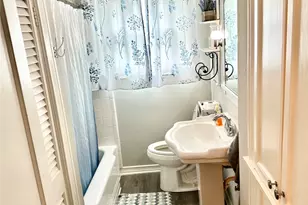 216 S William Barnett Ave, Cleveland, TX 77327 - Photo 15