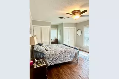 216 S William Barnett Avenue, Cleveland, TX 77327 - Photo 13