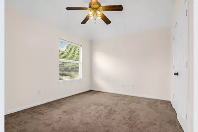 9502 Bending Willow Lane, Houston, TX 77064 - Photo 19