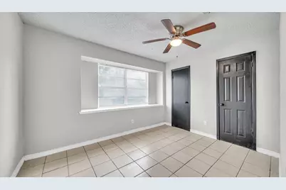 10902 Jutland Road, Houston, TX 77048 - Photo 7