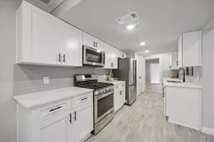 3919 Black Crickett Ct, Humble, TX 77396 - Photo 13