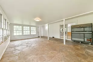 100 N Mattson St, West Columbia, TX 77486 - Photo 19
