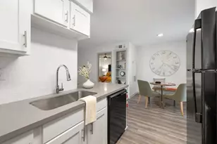 1888 Brittmoore Rd, Houston, TX 77043 - Photo 7