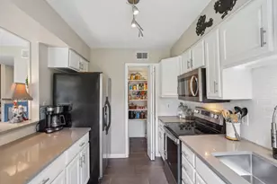 6355 Del Monte Dr, Houston, TX 77057 - Photo 3