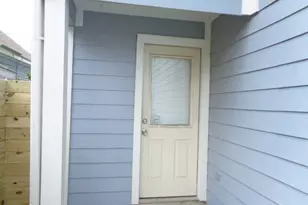 1320 Cleveland St, Houston, TX 77019 - Photo 3