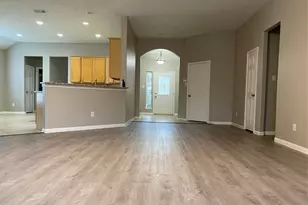 18215 Linden Forest Ln, Katy, TX 77449 - Photo 7