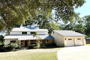 9030 River Rd, New Braunfels, TX 78132 - Photo 1