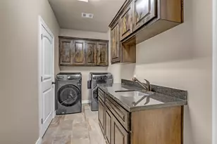 209 Mandavilla Wy, Lumberton, TX 77657 - Photo 33
