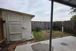 5613 Cripple Brook Ct, Houston, TX 77017 - Photo 17